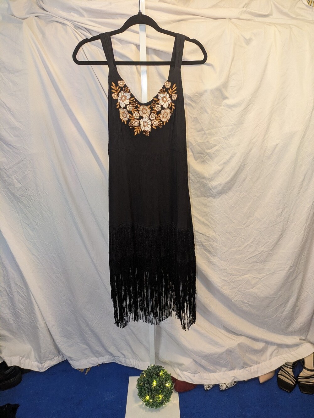 Idyllwind Miranda Lambert Black Floral Embroidered Fringe Mini Dress Medium - Picture 2 of 12